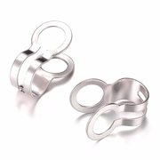 Endelukke  med øje til max 4.5 mm kuglekæder  Rustfri stål.